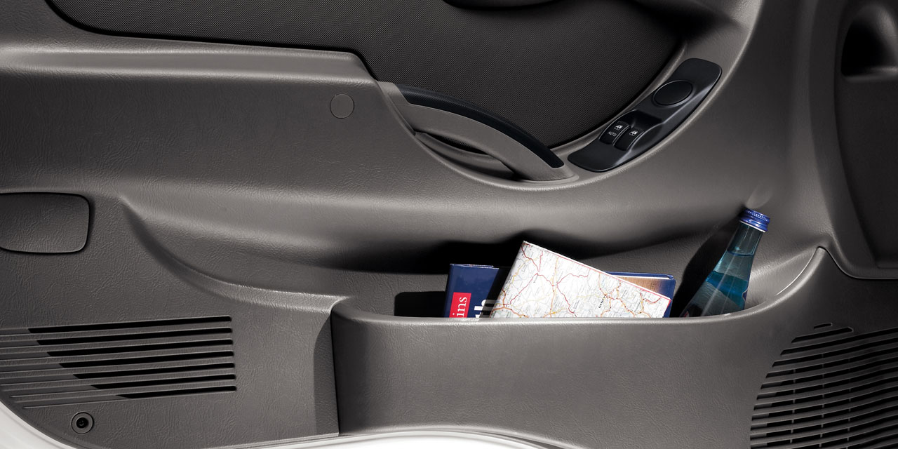 h-100-interior-01