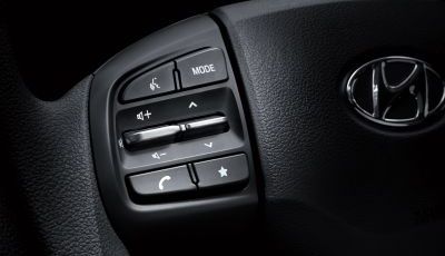 AI3_FL_4DOOR_GEN_LHD_FEATURE_BLUETOOTH_HANDSFREE