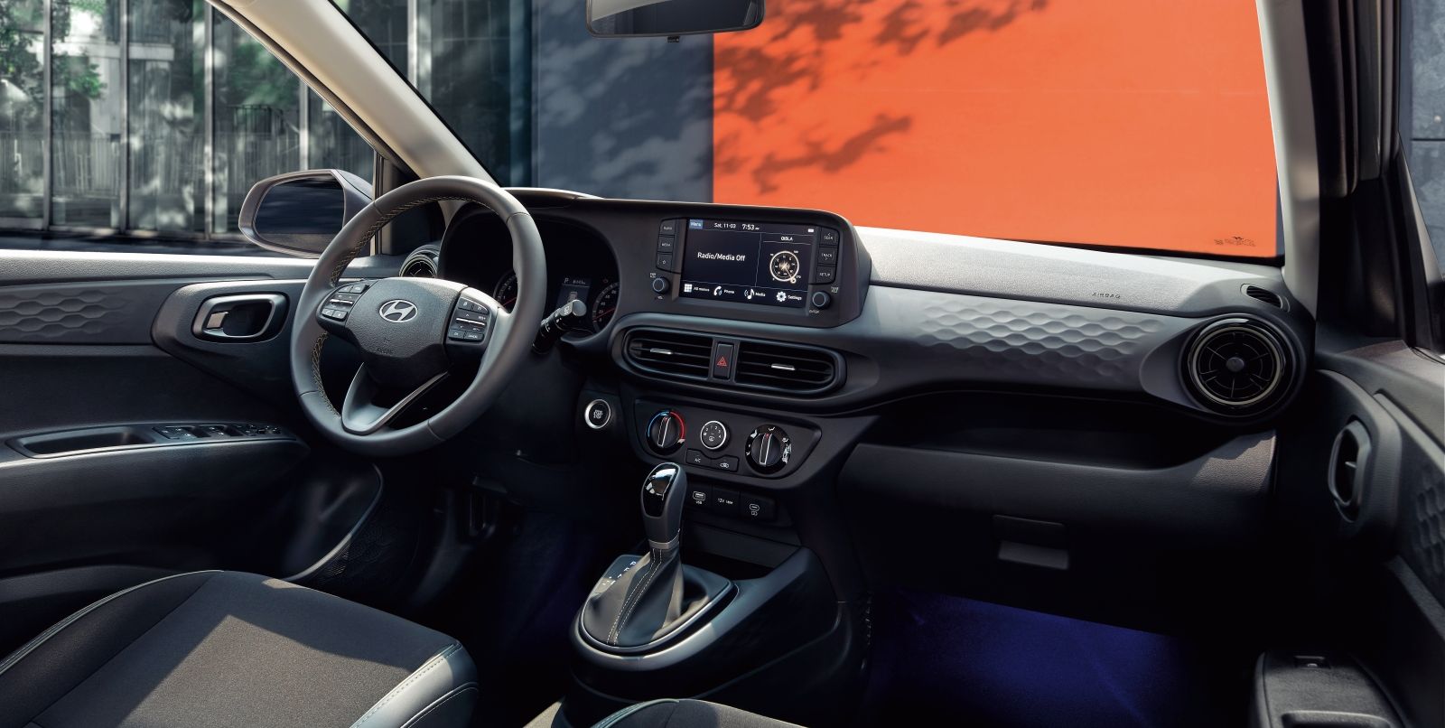 AI3_FL_5DOOR_GEN_LHD_INTERIOR_MAIN-1