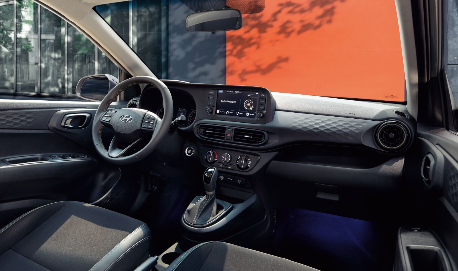 AI3_FL_5DOOR_GEN_LHD_INTERIOR_MAIN