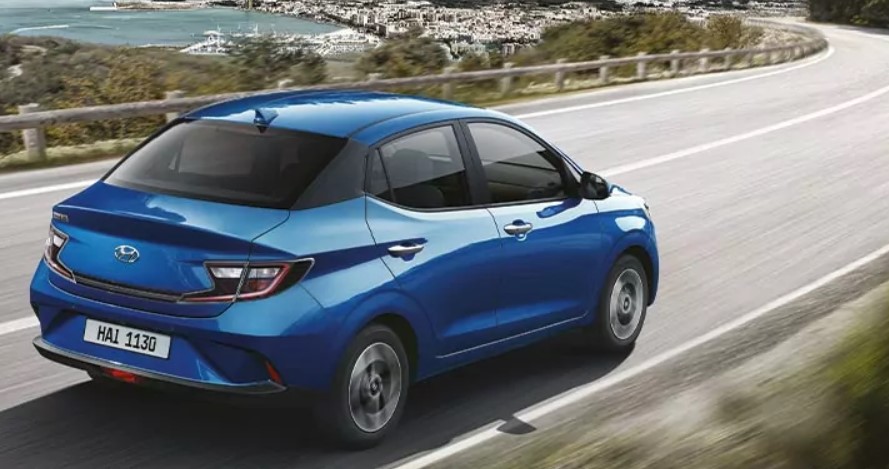 auto sedan hyundai grand i10