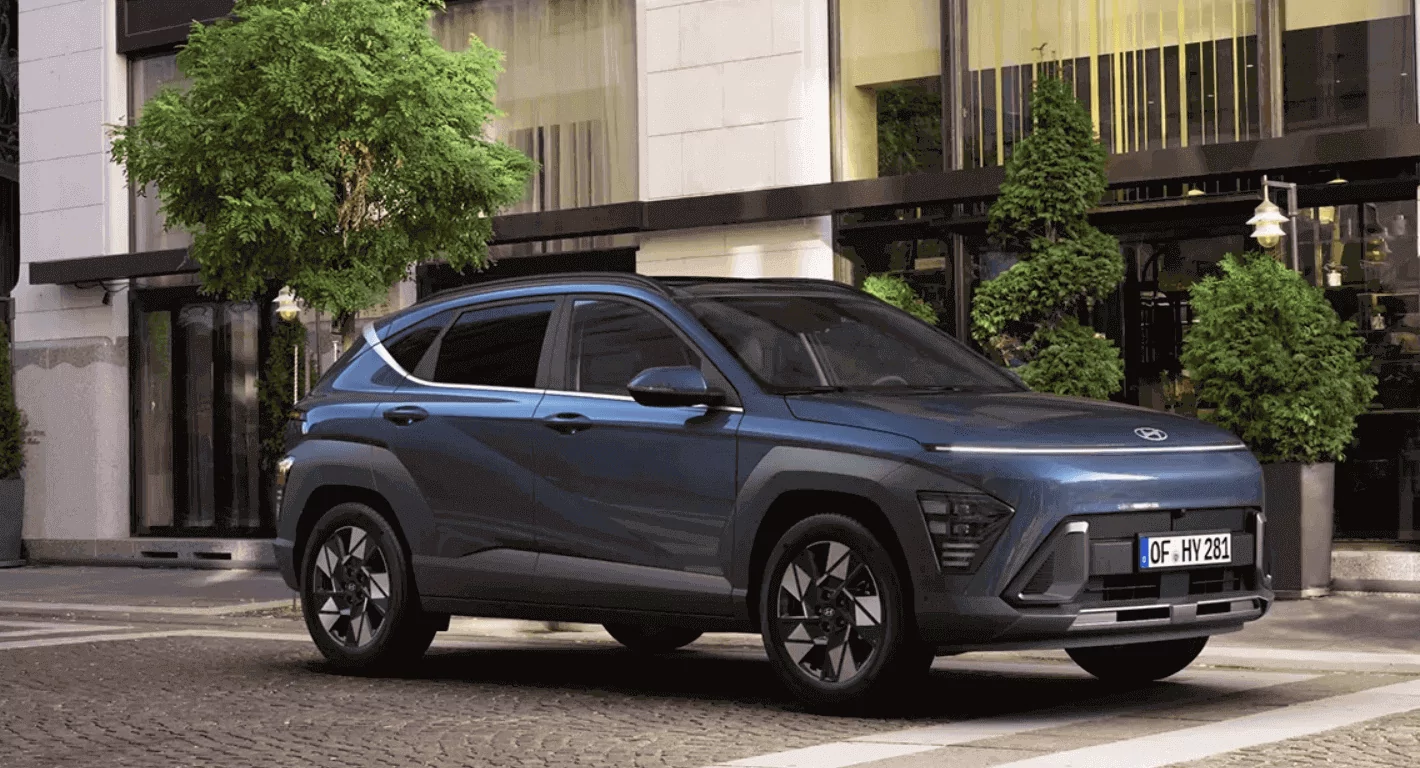 Auto híbrido estacionado Hyundai The all-new KONA Hybrid