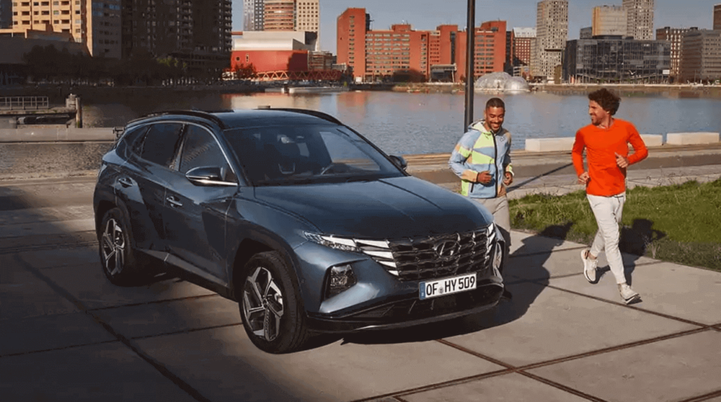 carro Tucson híbrido 