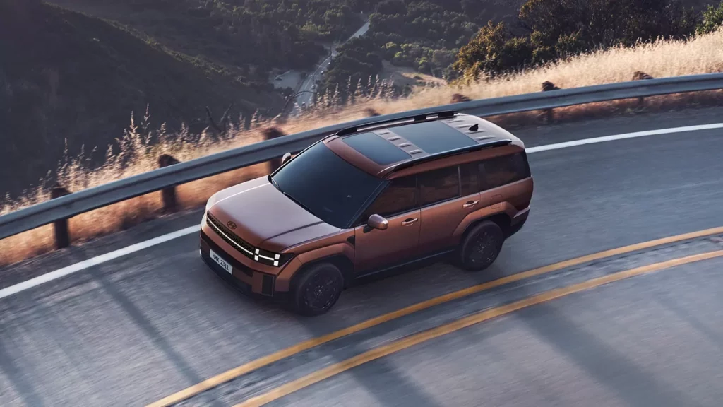 Santa Fe Hybrid en carretera