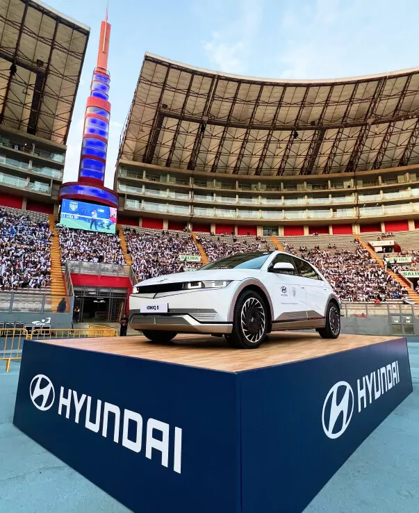 alainza carrito.jpg - Hyundai se suma al club blanquiazul